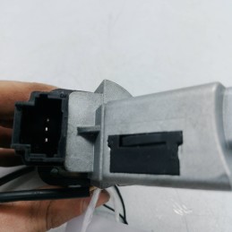 Blocchetto bloccasterzo accensione Peugeot 207 1.4 HDI 50 KW 5P 2006 36410600 con chiave