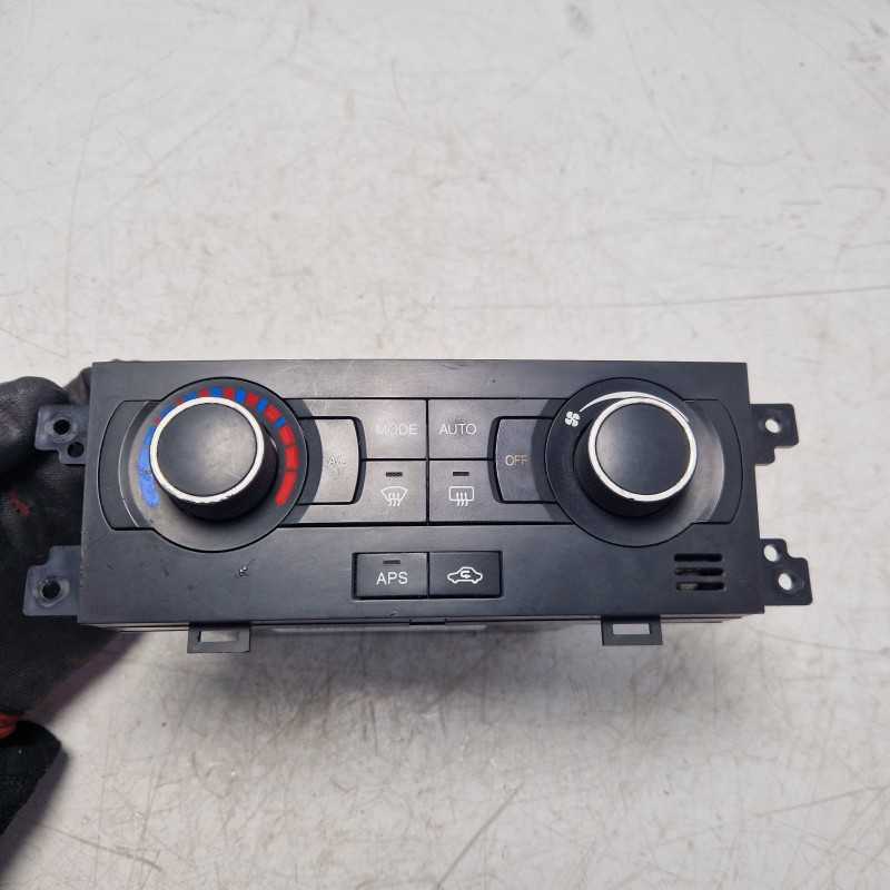 Pannello comandi clima A/C Chevrolet Captiva 2.0 VCDI 110 KW 2006-11 96436272