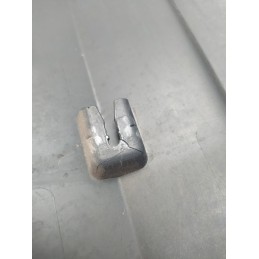 Modanatura pannello esterno portiera ant SX inf VW Tiguan 5N 1.4 TSI 2009 5N0854939A un supporto danneggiato