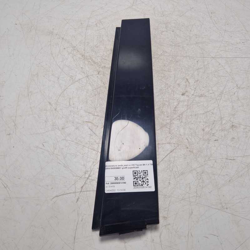Modanatura porta post sx VW Tiguan 5N 1.4 TSI 2009 5N0839901 graffi superficiali