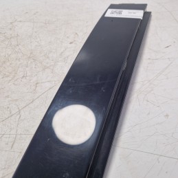 Modanatura porta post sx VW Tiguan 5N 1.4 TSI 2009 5N0839901 graffi superficiali
