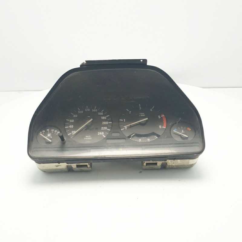QUADRO STRUMENTI VEGLIA CONTACHILOMETRI TACHIMETRO BMW E39 525 TD 9220300798LEGGERA CREPA TRASP QUADRO STRUMENTI VEGLIA CONTACHILOMETRI TACHIMETRO BMW E39 525 TD 9220300798LEGGERA CREPA TRASP