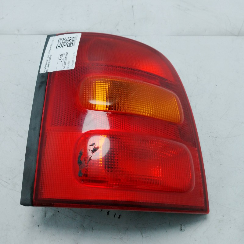 Stop fanale luci post SX Nissan Micra II K11 1.3i 16v 1992-03 236713