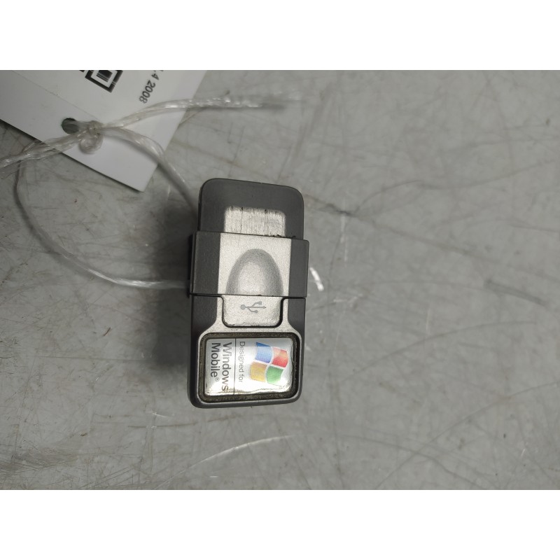 Presa USB Alfa Romeo Mito 955 1.4 2008 156089113