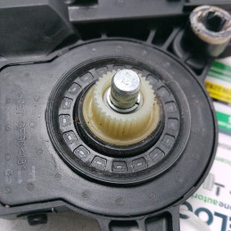 Motorino alzavetro post SX VW Golf MK5 Plus 1.6 B 75 KW 2005-13 5M0839401C