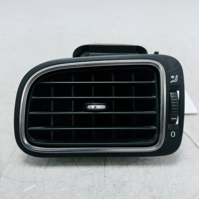 Bocchetta aerazione abitacolo ant SX VW Polo MK5 3P 1.6 TDI DPF 55 KW 2009-17 6R0819703