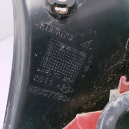 Stop fanale luci post Sx Renault Clio III 1.5 dci 3P 2010 8200776048 scheggiato internamente