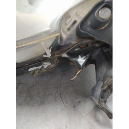 Faro fanale proiettore frontale dx Renault Clio III 1.5 dci 2010 8200892495 da lucidare 1 gancio rotto