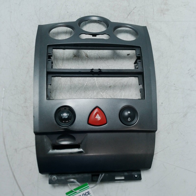 Rivestimento cruscotto centrale Renault Megane MK2 1.5 DCI 2002-09 8200178435 con lettore card e pulsanti
