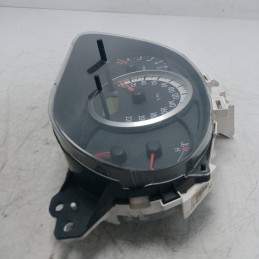Quadro strumenti contachilometri Mazda 5 MK1 2.0 CD 16V 105 KW 2005-10 CGCC79D leggero graffio sul trasparente