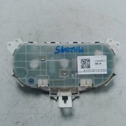 Quadro strumenti contachilometri Mazda 5 MK1 2.0 CD 16V 105 KW 2005-10 CGCC79D leggero graffio sul trasparente