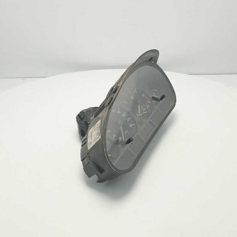 QUADRO STRUMENTI VEGLIA CONTACHILOMETRI TACHIMETRO BMW E46 SERIE 3 2000 8386092 QUADRO STRUMENTI VEGLIA CONTACHILOMETRI TACHIMETRO BMW E46 SERIE 3 2000 8386092