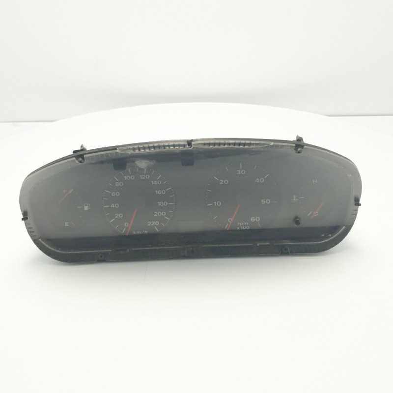 QUADRO STRUMENTI VEGLIA CONTACHILOMETRI FIAT MAREA 185 1.9 JTD BORLETTI 46790253 TRASPARENTE SPACCATO QUADRO STRUMENTI VEGLIA CONTACHILOMETRI FIAT MAREA 185 1.9 JTD BORLETTI 46790253 TRASPARENTE SPACCATO