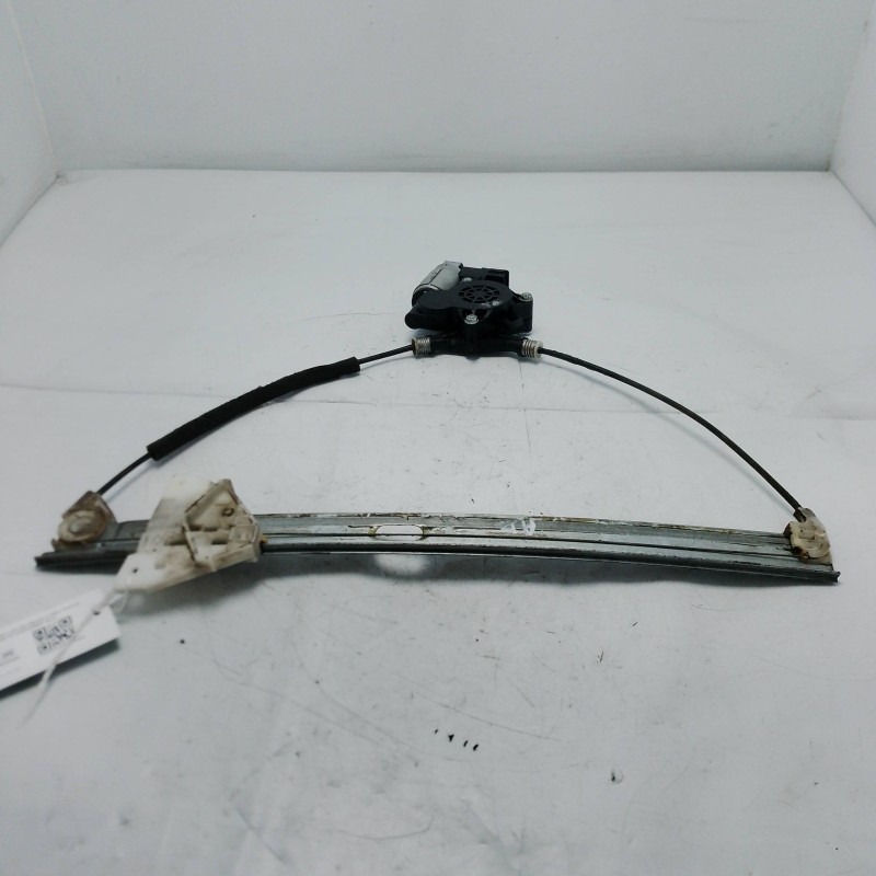 Motorino alzavetro ant DX Mazda 5 MK1 2.0 CD 16V 105 KW 2005-10 C22C5858X 6pin