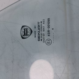 Vetro scendente finestrino porta post dx Lancia Delta II 836 1.6 I.E. 1993-01 82437020