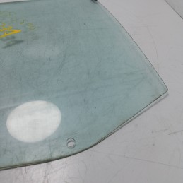 Vetro scendente finestrino porta post Sx Lancia Delta II 836 1.6 I.E. 1993-01 82437021