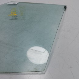 Vetro scendente finestrino porta post Sx Lancia Delta II 836 1.6 I.E. 1993-01 82437021