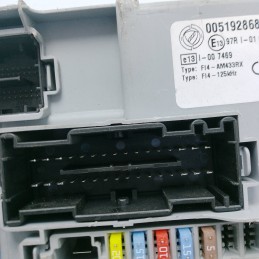 Centralina body computer Fiat 500 Cabrio 312 1.3 MJT 16V 70 KW 2007-16 00519286860