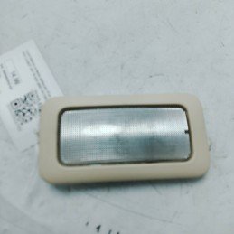 Luce interna cortesia...