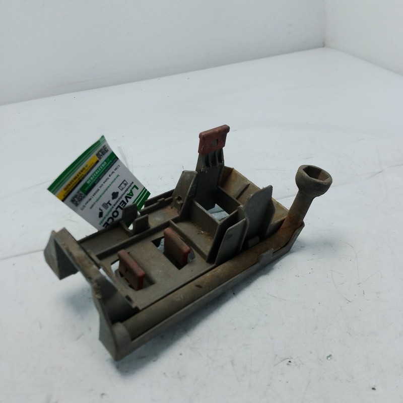 Supporto sostegno chiave di scorta per ruote Autobianchi Y10 1.1 i.e. 1985-96