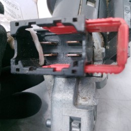 Blocchetto accensione con chiave 4 pin Renault Clio III 1.5 dci 2010 8200214173G
