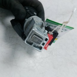 Blocchetto accensione con chiave 4 pin Renault Clio III 1.5 dci 2010 8200214173G