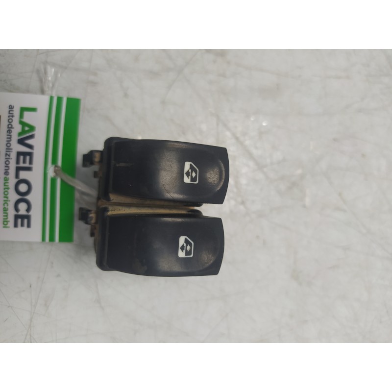 Interruttori alzavetri alzacristalli ant sx 10 pin Renault Clio III 1.5 dci 3p 2010