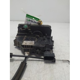 Serratura portiera ant DX Fiat Grande Punto 199 3P 1.3 MJT  66 KW 2005-14 55702904 6pin Brose