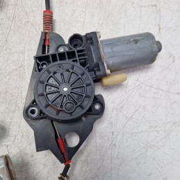 Motorino alzavetro alzacristallo 2 pin ant sx Ford Fiesta V 1.4 TDCi 5p 2002 2S61A23201 supporto crepato