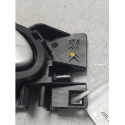 Maniglia interna portiera post DX Peugeot 207 SW 1.4 VTI 70 KW 2007-08 303966