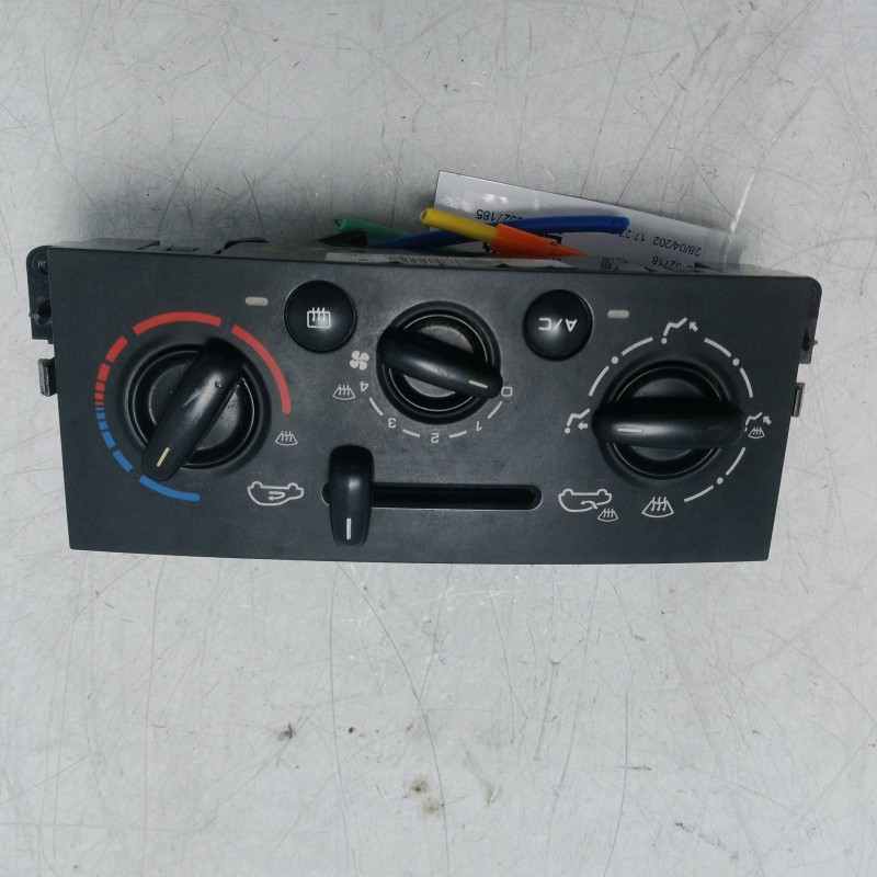 Pannello comandi clima A/C Peugeot 207 SW 1.4 VTI 70 KW 2007-08 69910002