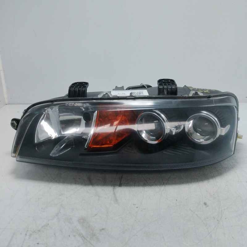 Faro fanale proiettore ant SX Fiat Punto MK2 188 1.2 B 44 KW 1999-03 086611132L Depo