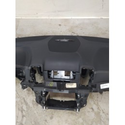 Cruscotto in pelle Mercedes GLE W166 C292 4Matic 2015-18 16941560 nudo con due leggeri graffi