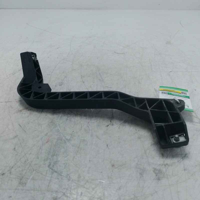 Supporto staffa radiatore ant DX Mercedes GLE W166 C292 4Matic 2015-18 A1666263731