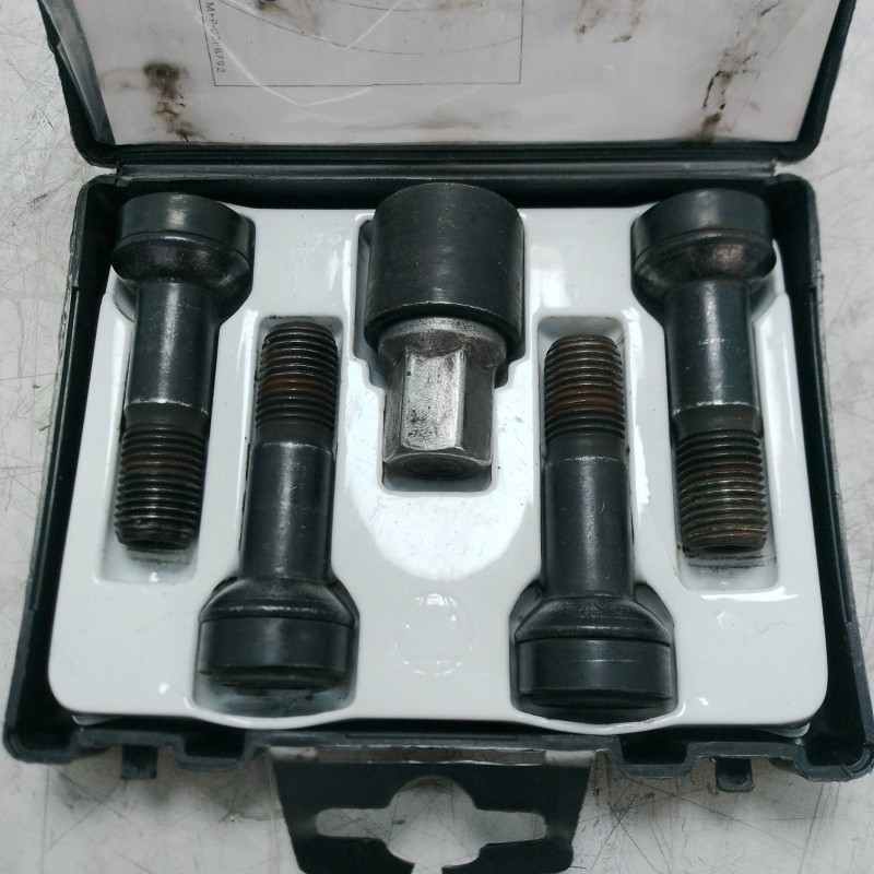Serie kit bulloni ruote x4 pz chiave antifurto Mercedes GLE W166 C292 4Matic 2015-18 A0019901707