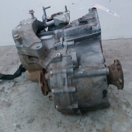 Cambio manuale VW Passat B6 3C5 SW 2.0 TDI 125 KW 2005-12 02Q301107 connettore da sostituire JMA17047P02