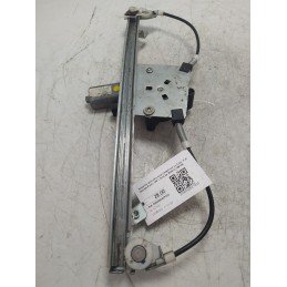 Motorino alzavetro...