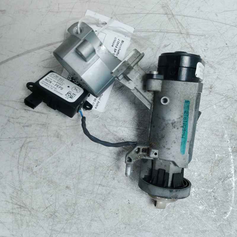Blocchetto bloccasterzo accensione Opel Astra J MK4 5P 1.7 CDTI 81 KW 2009-15 20939745 con chiave