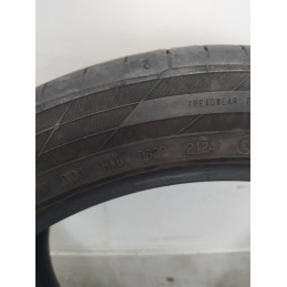 Gomma Continental Contisportcontact 325/35 ZR22 110Y DOT 2124 Mercedes GLE W166 2015-18 danneggiata laterale 60% battistrada
