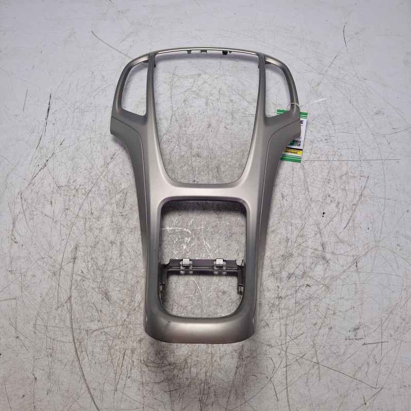 Cornice rifinitura cruscotto centrale Opel Astra J MK4 5P 1.7 CDTI 81 KW 2009-15 13257562