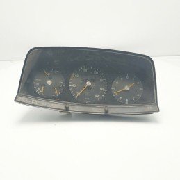 QUADRO STRUMENTI VEGLIA CONTACHILOMETRI TACHIMETRO MERCEDES W123 240 D 1976-85