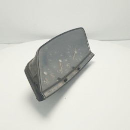 QUADRO STRUMENTI VEGLIA CONTACHILOMETRI TACHIMETRO MERCEDES W123 240 D 1976-85