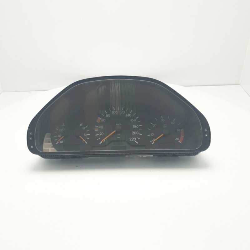 QUADRO STRUMENTI VEGLIA CONTACHILOMETRI TACHIMETRO MERCEDES W202 CLASSE C 1993-01 QUADRO STRUMENTI VEGLIA CONTACHILOMETRI TACHIMETRO MERCEDES W202 CLASSE C 1993-01