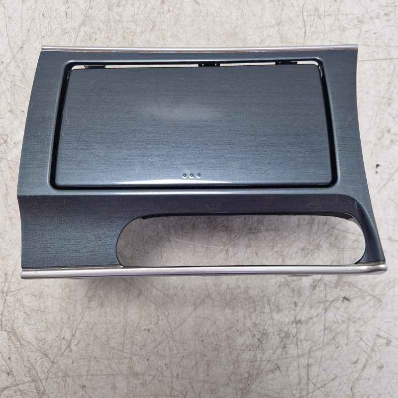 Vano portabicchieri Mazda 6 MK1 SW 2.0 CD 16V 2005-07 GR1C64431