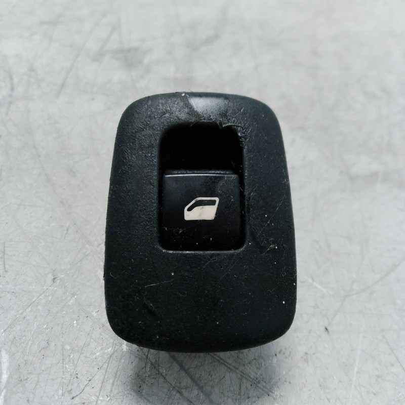 Pulsante interruttore alzavetro post DX Citroen C3 MK2 1.4 GPL 54 KW 2010-16 96637535XT