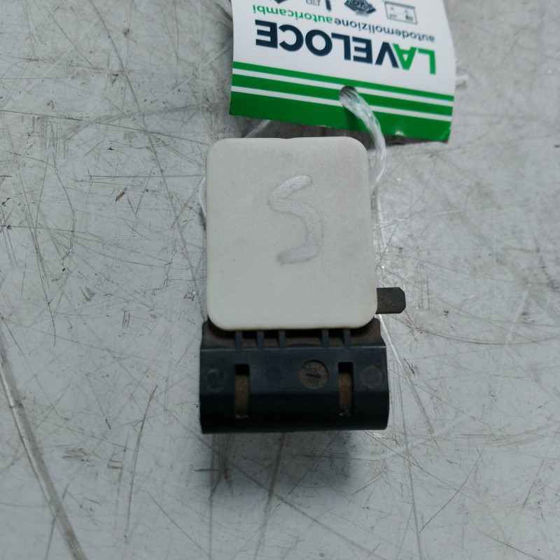 Sensore impatto crash SX BMW E81 Serie 1 116i 5P 85 KW 2007-11 6911003
