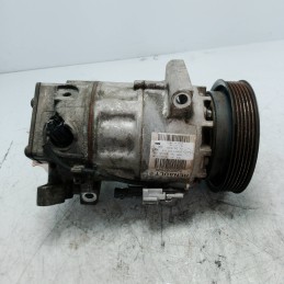 Compressore clima A/C Renault Captur MK1 1.5 DCI 8V 66 KW 2013-24 926002352R Valeo