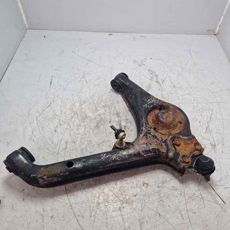 Bracci sospensione oscillante inferiore ant sx Suzuki Vitara ET TA TD 1.6 1.9 2.0 4X4 1998-05 45200-60840