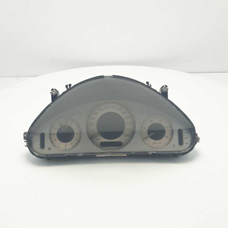 QUADRO STRUMENTI VEGLIA CONTACHILOMETRI TACHIMETRO MERCEDES W211 CLASSE E 2.7 CDI A2115403547 QUADRO STRUMENTI VEGLIA CONTACHILOMETRI TACHIMETRO MERCEDES W211 CLASSE E 2.7 CDI A2115403547