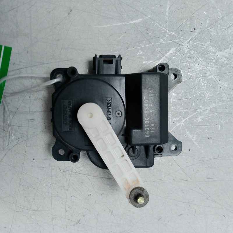 Motorino attuatore stufa Toyota Avensis MK2 SW 2.0 D-4D 85 KW 2003-08 063700-8680